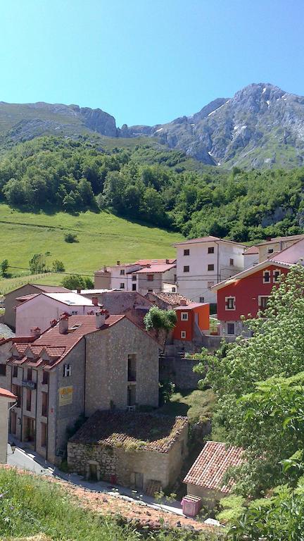 Hotel Rural Pena Castil Sotres Buitenkant foto